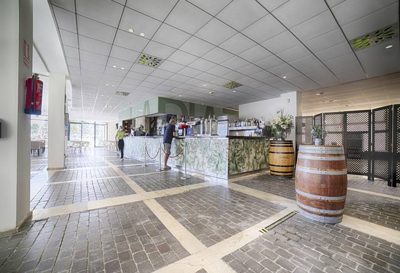 هتل Ohtels Les Oliveres