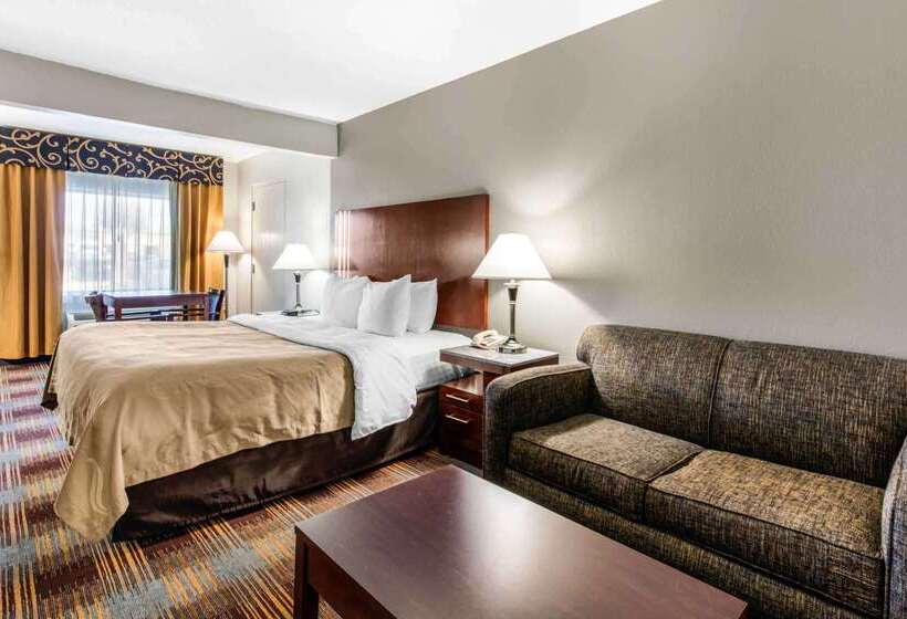 هتل Quality Inn Airport I240