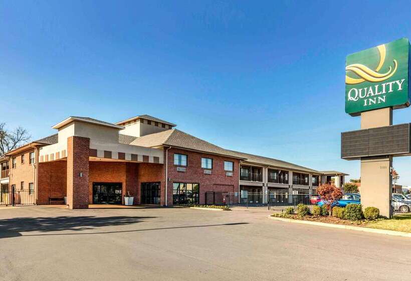 هتل Quality Inn Airport I240
