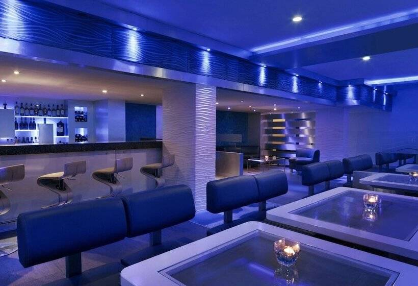 هتل Ramada Chennai Egmore