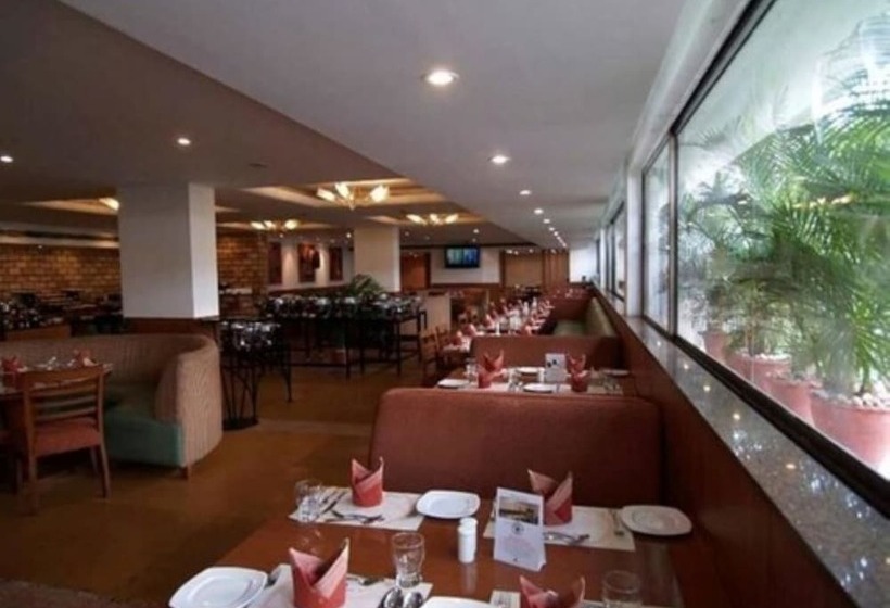 هتل Ramada Chennai Egmore