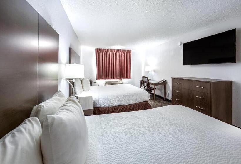 Отель Red Lion Inn & Suites Grants Pass