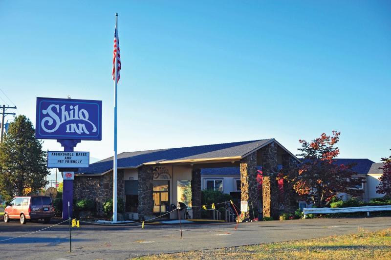 فندق Red Lion Inn & Suites Grants Pass
