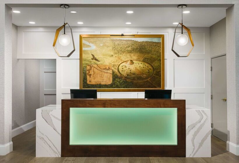 هتل The Bluff Savannah Historic, Tapestry Collection By Hilton