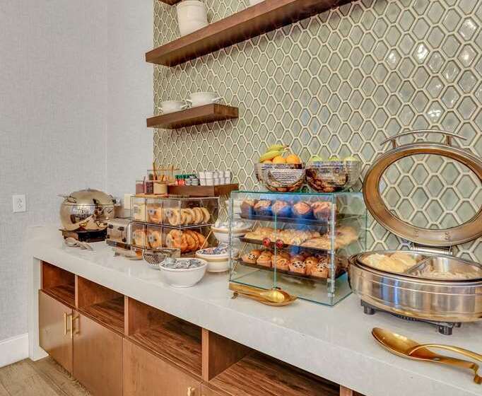 هتل The Bluff Savannah Historic, Tapestry Collection By Hilton