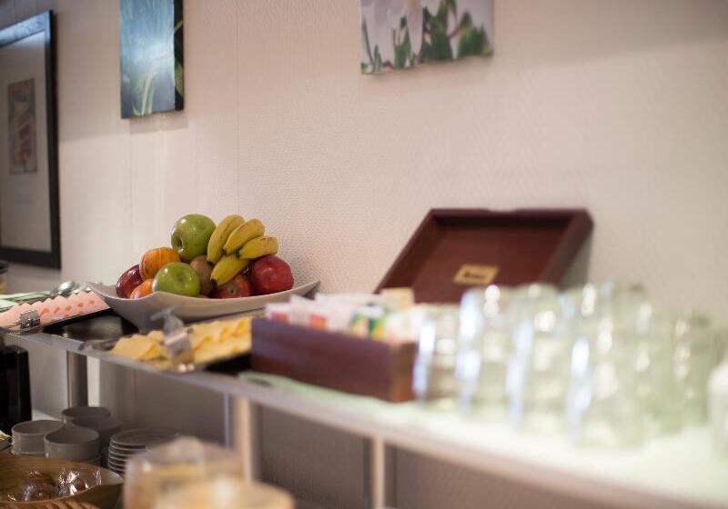 Fotos del hotel Uthgra De Las Luces:  13