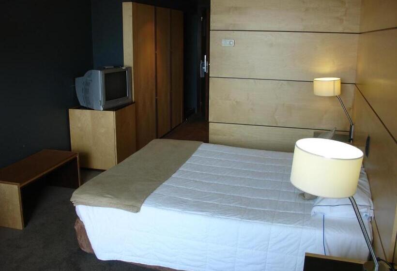 هتل Vip Executive Azores