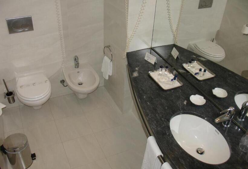 هتل Vip Executive Azores