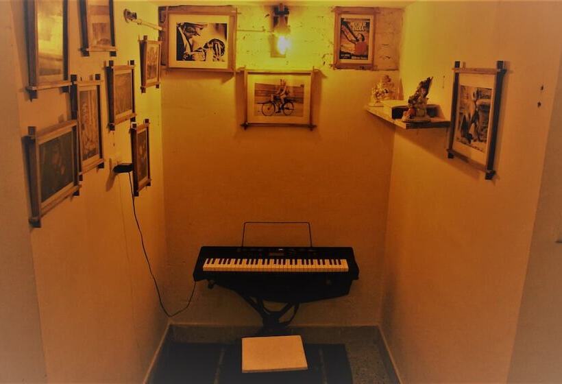 호스텔 Backpackers Villa