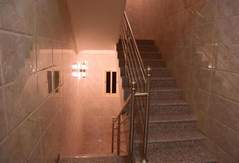 فندق الفهد الذهبى للشقق المفروشه