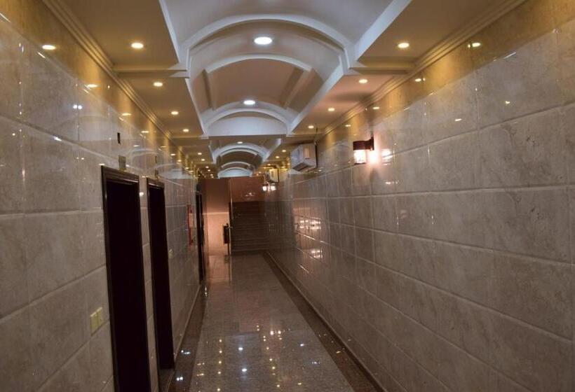 فندق الفهد الذهبى للشقق المفروشه