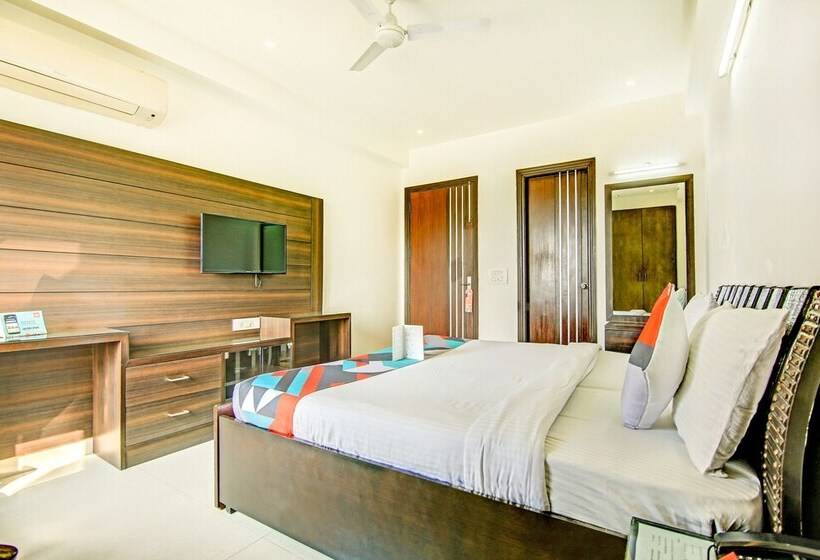 فندق Fabexpress Hemkunt Residency Noida