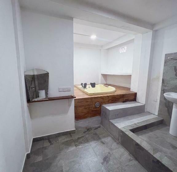 هتل Kanada House Unawatuna