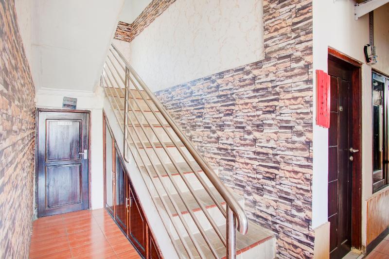 هتل Oyo 2965 Silvia Homestay
