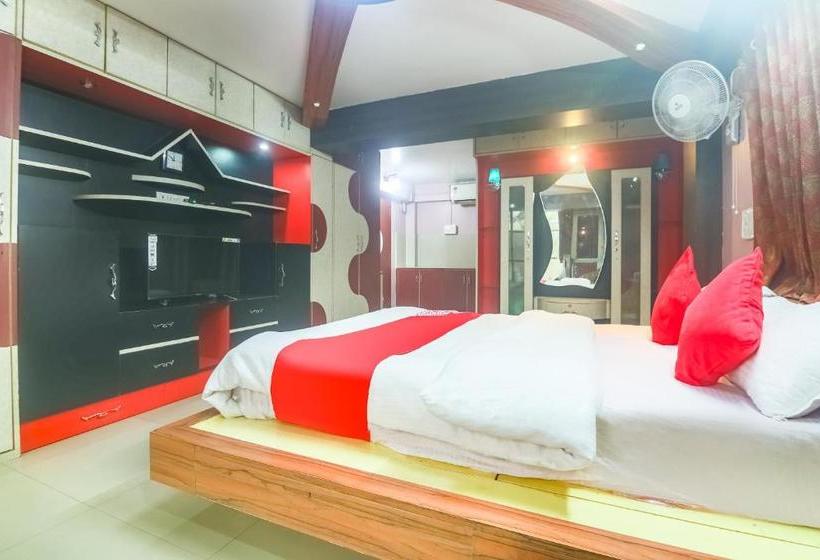 فندق Oyo 61077 Star View Guest House