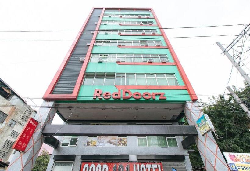 호텔 Reddoorz Near Quiapo Church Manila
