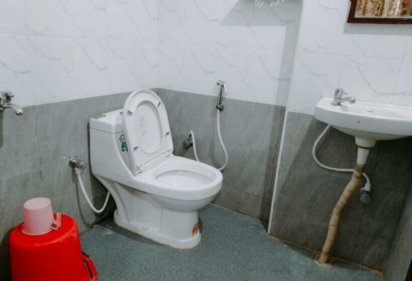 هتل Gemini Guest House