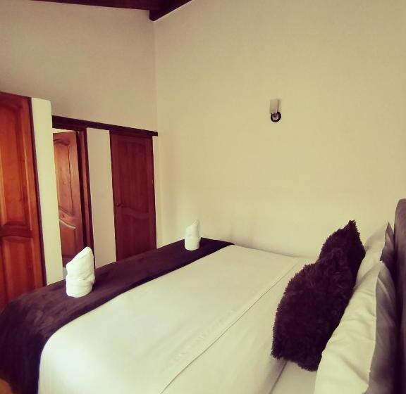 پانسیون Hospederia Sandaned