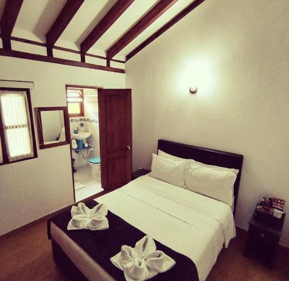 پانسیون Hospederia Sandaned