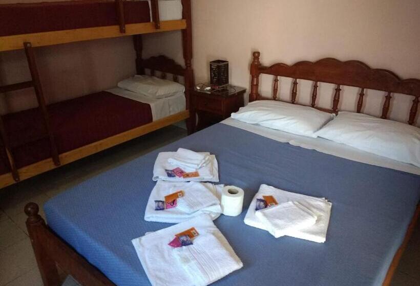 هاستل Hostal Portal Del Valle