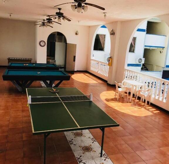 هتل San Nicolás Plaza