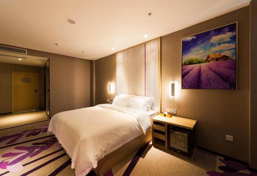 Lavande Hotel Langzhong Railway Station And International Trade City