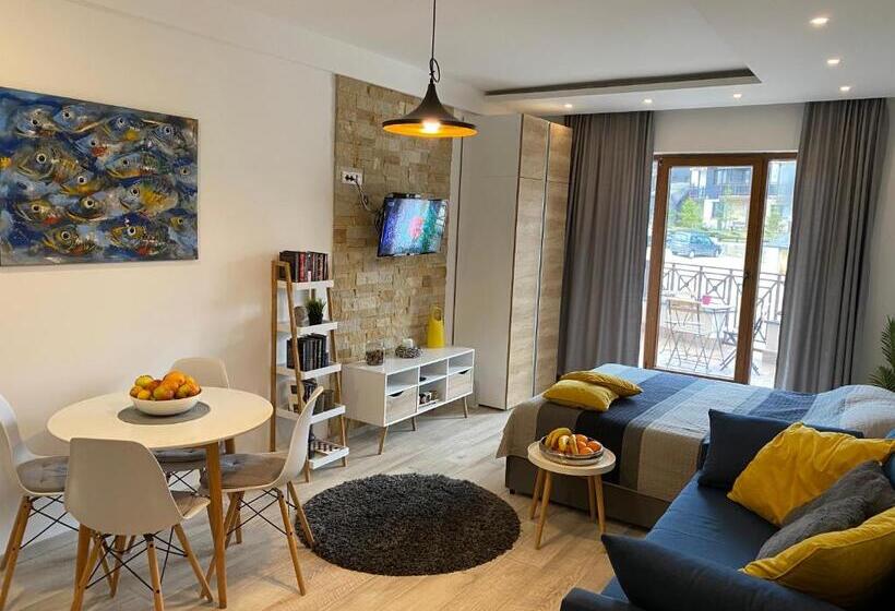 Milmari Resort   Apartman L43