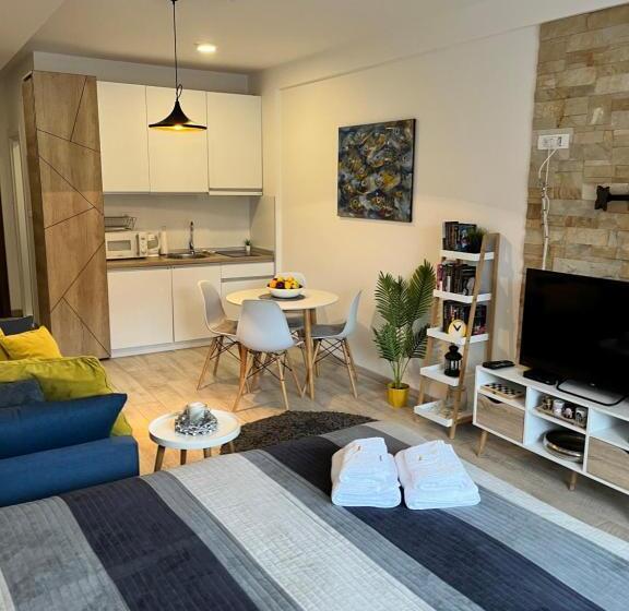 Milmari Resort   Apartman L43