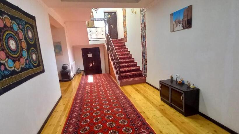 پانسیون Khiva Tosh Darvoza & Trip Service