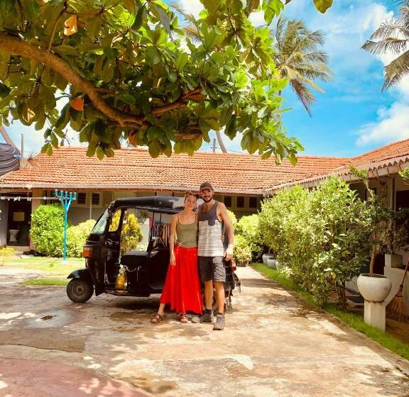 پانسیون Sun Shine Guest House