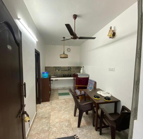 膳宿费 The Sea Shelter Home Stay