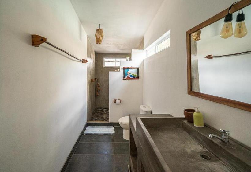 بنسيون Twoten° Surf Home