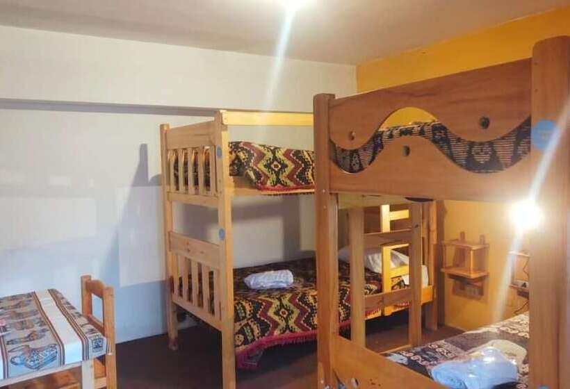هاستل Hospedaje Chaska Pisac