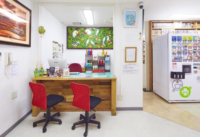 هاستل Guest House Grand Naha