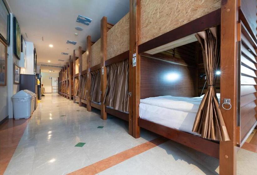 هاستل Guest House Grand Naha