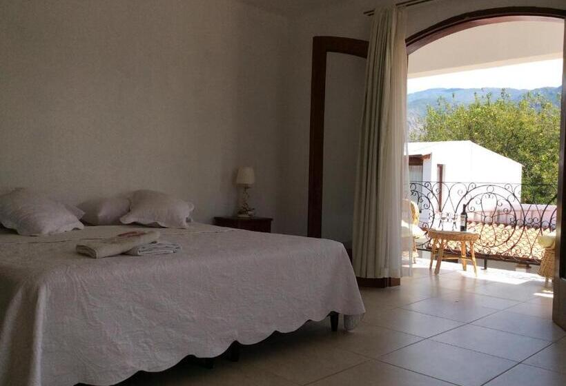 هاستل La Ramada