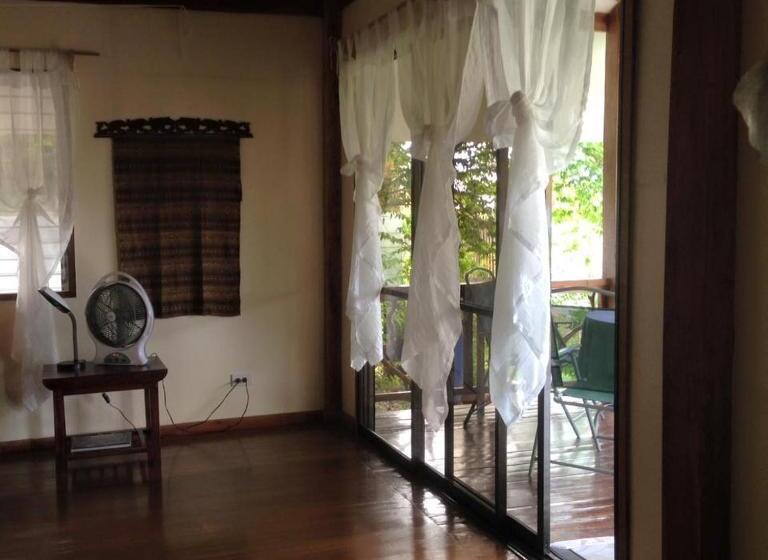 تختخواب و صبحانه Liwayway Sa Bohol Pamilacan Resort
