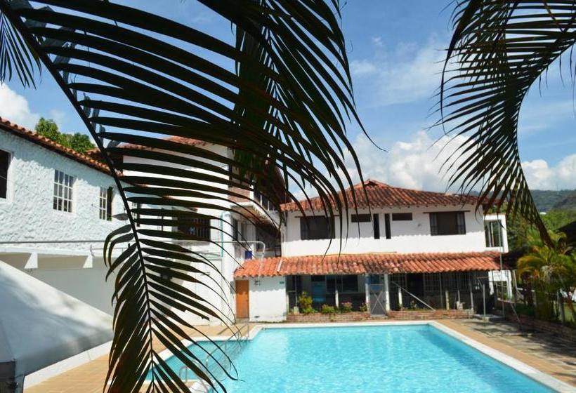 هتل Campestre La Ribera Del Fonce