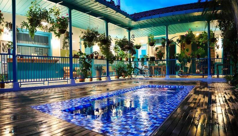 هتل Casa De Las Dos Palmas