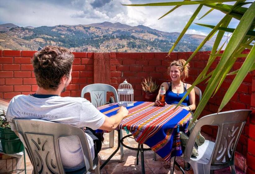 پانسیون Aldos Guest House