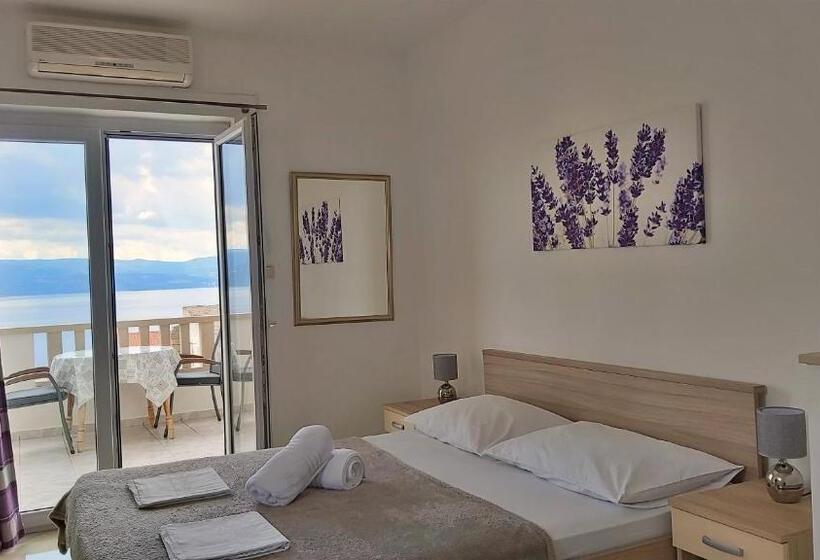 پانسیون Apartments Nemira