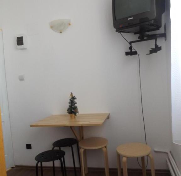بنسيون Cabana Telescaun