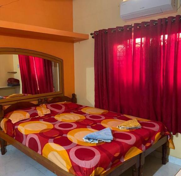 پانسیون Gopi Guest House