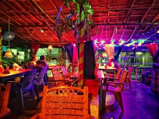پانسیون Gopi Guest House