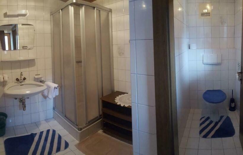 Пансион Gästehaus Eberl   Rita