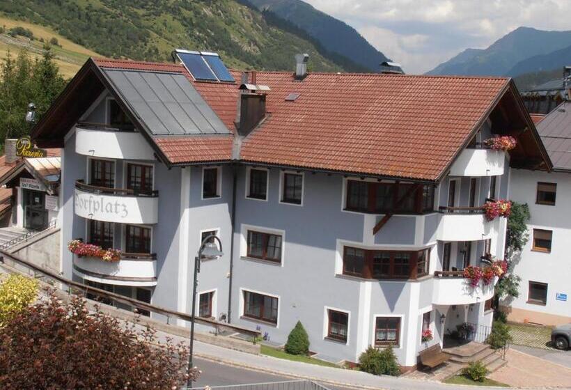 پانسیون Haus Dorfplatz