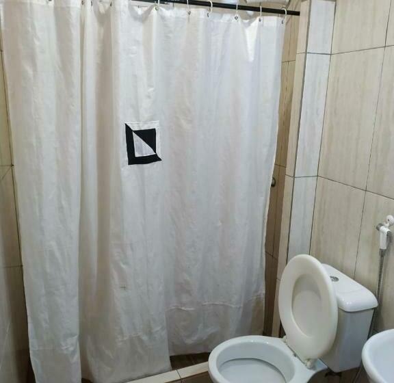 پانسیون Iguazu Apart Hostel