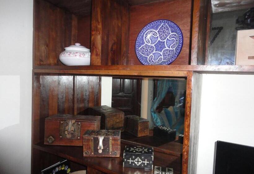 ریاض Dar Yanis