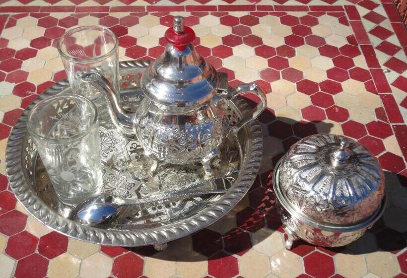ریاض Dar Yanis