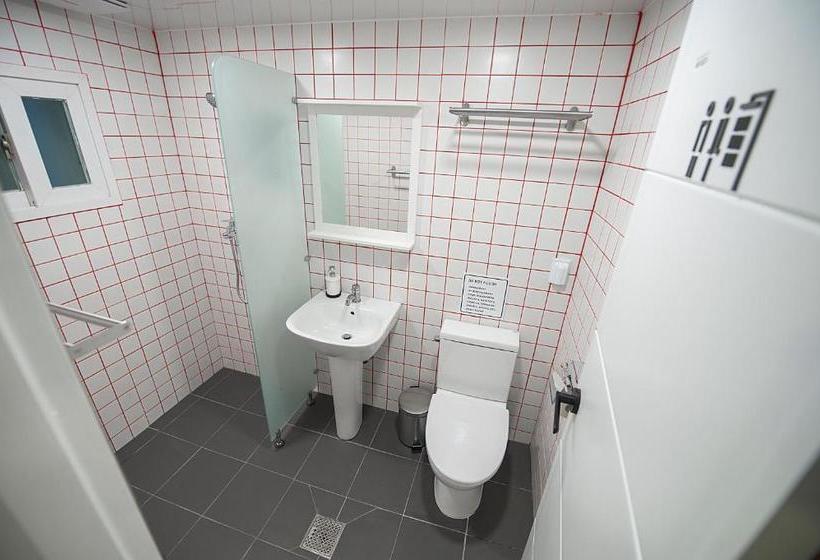 G Guesthouse Hongdae Hostel